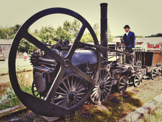 Trevithick's 1802 steam locomotive, which used a flywheel to evenly distribute the power of its single cylinder. Image from Birmingham Museums Trust (CC BY-SA 4.0)